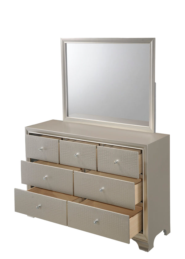 Lyssa - Queen 4 Piece Bedroom Set - Champagne