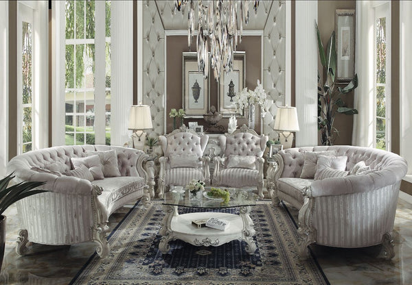 Creating an elegant and traditional design in living room, the Versailles sofa set is your ideal choice. Seating in a crescent environment and feeling like royalty, you can be more convenient to enjoy the family time or play with your friends. Additionall
