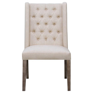  comfortable seat allows for restful relaxation. The seat is embellished with eye-catching rivets
