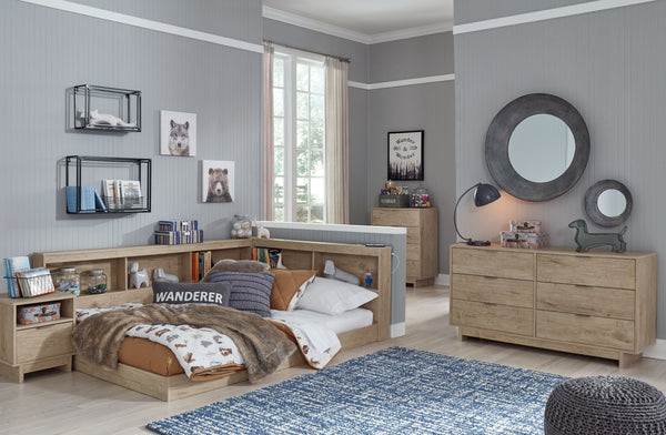 Bringing big style to small living areas, this corner bedroom set is a smart, space-saving choice for those with an eye for contemporary design. Integrated storage headboard and bookcase side rail work wonders for calming the clutter, while an innovative 