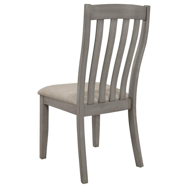  this top-quality piece is made with lasting durability in mind. The two-tone design allows it to blend effortlessly with a variety of color palettes. The seat is to