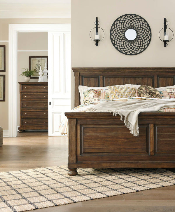  new take on traditional style. This queen panel bed meets todayâ€™s design tastes with beauty and grace. Tobacco brown finish allows the natural grain of the acacia veneers to show through in an organic way. Profiled crown moulding adds depth to 