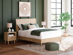  its mixed materials bring a naturally versati