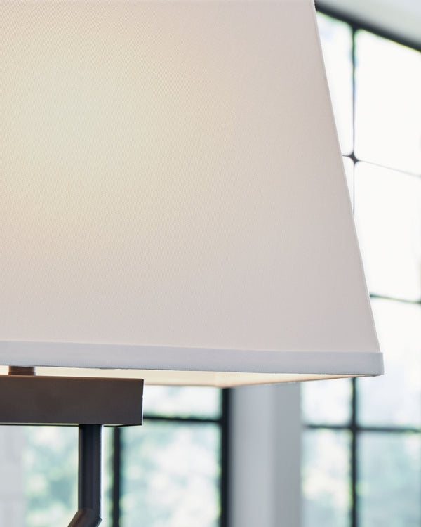  it simultaneously keeps you connected digitally with a sleek US