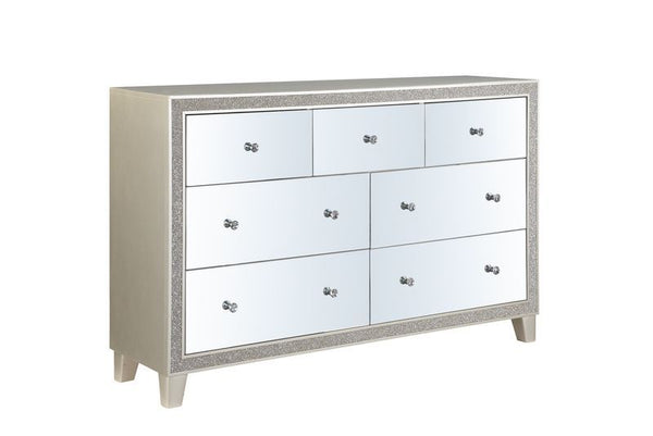2/3 Extension DrawerMetal Side Drawer GlideEnglish Dovetail Front & BackTop Drawer w/FeltlinedMirrored Front DrawerSelf Closed Drawer Glide<br/><br/><b>Product Features</b><ul><li>2/3 Extension Drawerâ€§Metal Side Drawer Glideâ€§English Dovetail Front & B