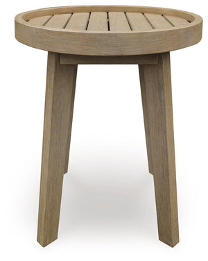 this piece weathers the seasons beautifully with exceptional form and function while keeping your essentials within reach.<br/><br/><b>Product Features</b><ul
