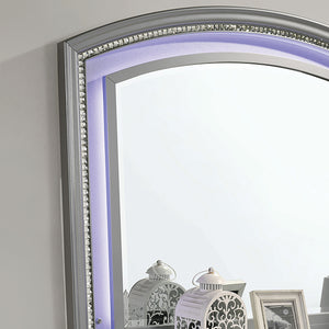 Maddie Mirror