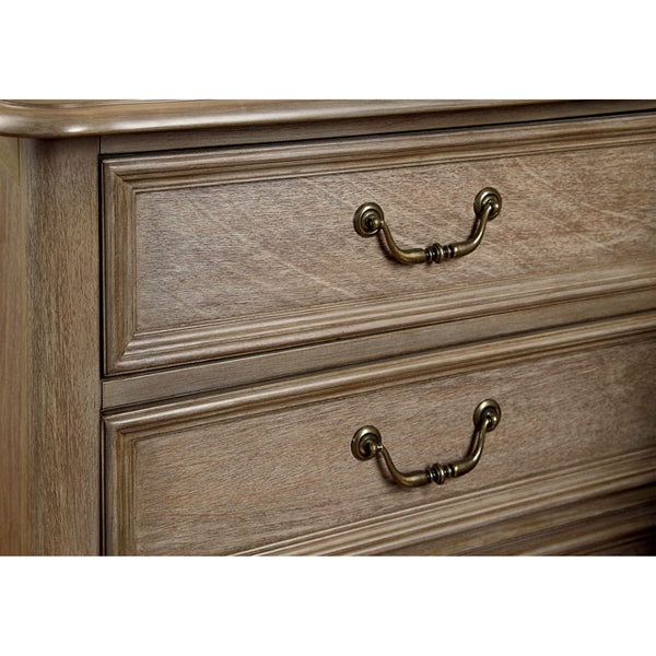 Belgrade Chest