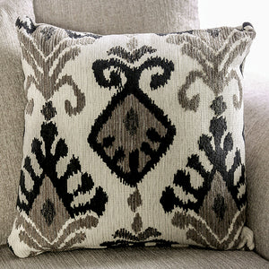 Belsize Loveseat
