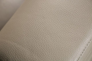 Altamura Power Loveseat