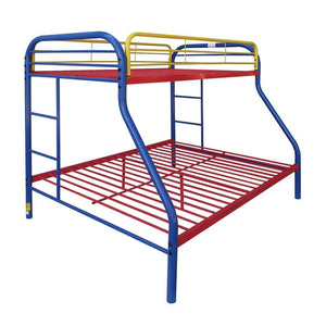  built-in side ladders for easy access