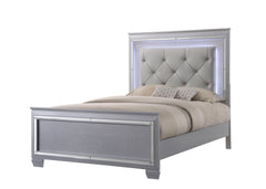 Lillian-Uph Queen Bed-Gray<h4><b>Lillian - Queen Footboard With Slats - Gray</b></h4> <table width="100%"><colgroup><col style="width: 30%"> <col style="width: 70%"> </colgroup> <tbody> <tr> <td>Dimensions</td> <td> 63.78"L x 88.10"D x 65.00"H</td> </tr> 