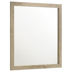 This rectangular mirror enhances bedroom depth and brightness with its sturdy weathered oak frame. Constructed from engineered wood and a scratch-resistant veneer, it offers both durability and rustic charm. Its warm, natural tones complement transitional