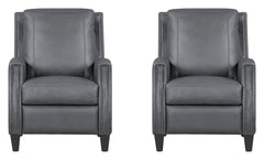 The Hunter features padded backs and sides with a heavyweight double upholstered back flap, offering a clean tailored look. Crafted with predominately high-quality North American hides, this chair ensures a luxurious feel wherever you sit and touch. In ad