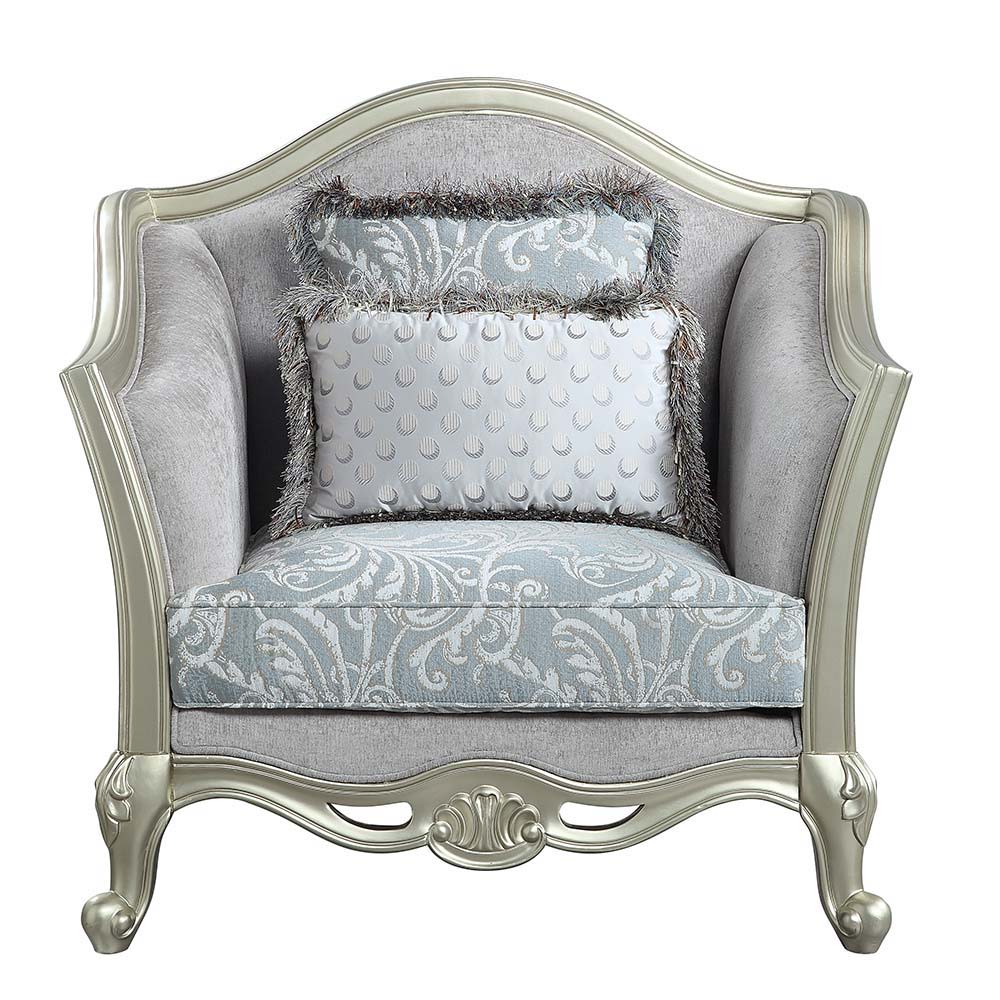 With a timeless silhouette influenced by French beauty, this Qunsia sofa makes a gracious statement in a comforting light gray linen upholstery fabric. Delicate curves invite the eye, while cabriole legs the champagne wooden trim that adds visual impact. 