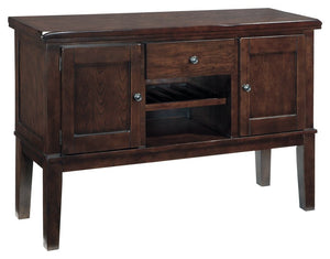 Take clean-lined, classic styling and touches of vintage inspiration. Top with a deep, complex finish for newfound sophistication. Now that-'s a look you can live with. Sporting a straightforward farmhouse profile, complete with shaker-style cabinet doors