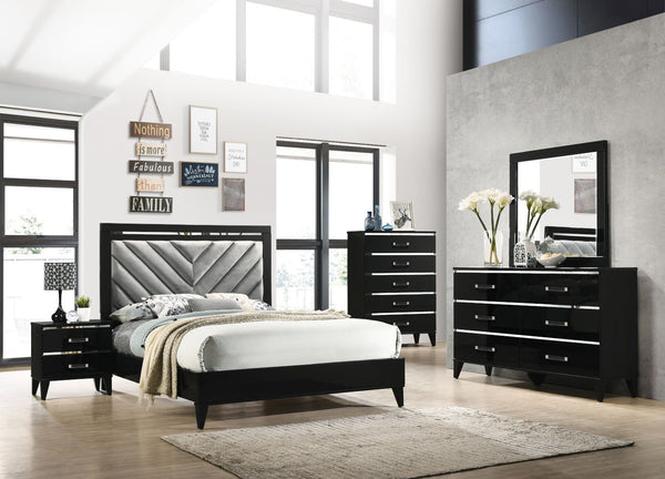 Chelsie - Mirror - Black Finish