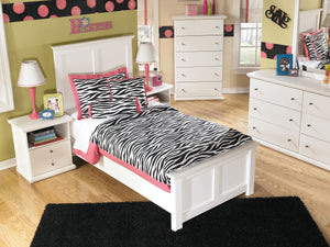  this easy-to-love look makes just the right statement. Mattress and foundation/bo