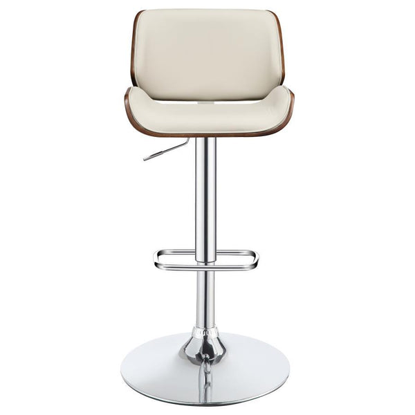  curved seat elegantly blends with a stylish
