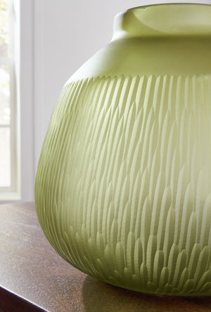 Scottyard - Olive Green - Vase - 10"