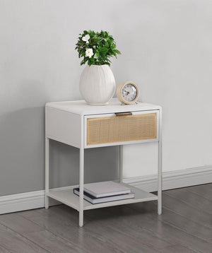  making it perfect for any living space or as a stylish bedside table. Crafted with a sturdy steel frame and engineered wood with a durable laminate top