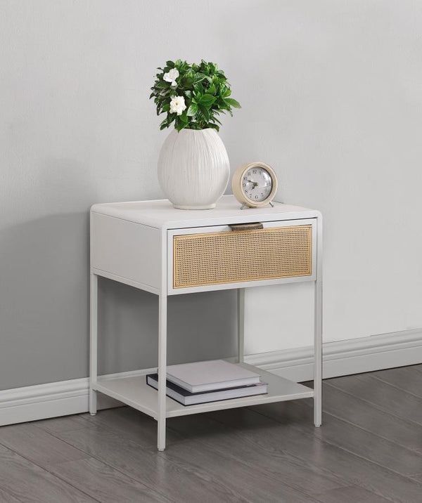  making it perfect for any living space or as a stylish bedside table. Crafted with a sturdy steel frame and engineered wood with a durable laminate top