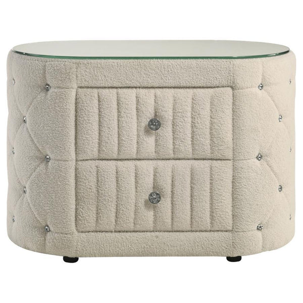  offers both a luxurious feel and eye-catching detail. Two spacious drawers provide amp