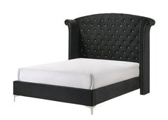 Lucinda - Queen Bed - Black<h4><b>Lucinda - Queen Headborad - Black</b></h4> <table width="100%"><colgroup><col style="width: 30%"> <col style="width: 70%"> </colgroup> <tbody> <tr> <td>Dimensions</td> <td> 81.10"L x 2.16"D x 42.72"H</td> </tr> <tr> <td>W