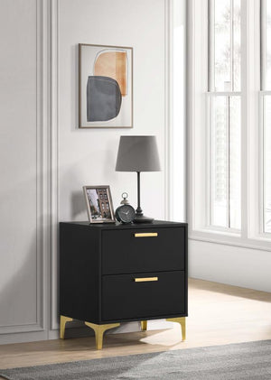  boxy frame with a bold