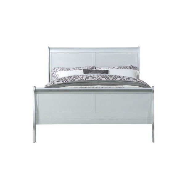 Bring casual elegance into your home with the Louis Phillipe bedroom collection. An eye-catching sleigh bed lies at the heart of this classic bedroom set. Crafted with selected wood and veneers is available in different finishes to choose. This beautiful 
