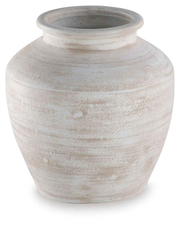 offering the look of the past with a modern feel. The vase-'s neutral tone makes it a go-to for all seasons