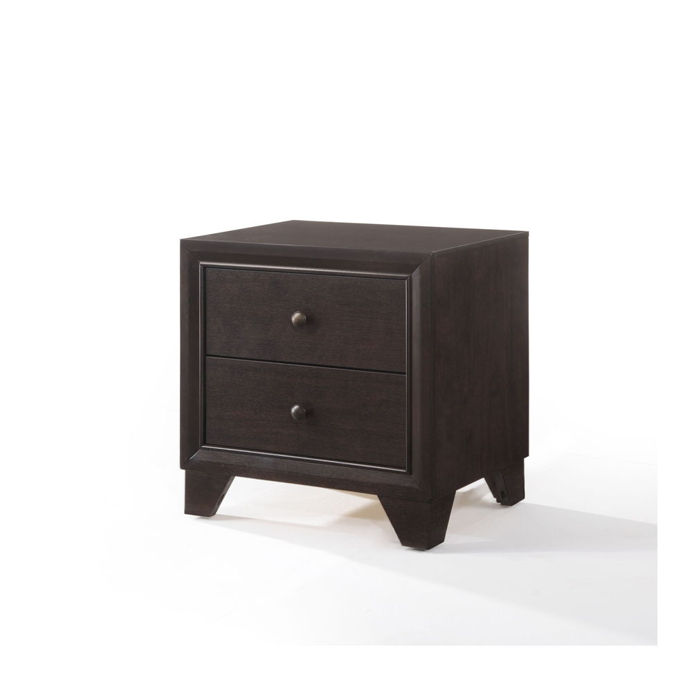 The Madison casual nightstand in espresso finish features two convenient drawers. All drawers have English dovetail with center metal glides. The elegant medium brown color and clean lines of this collection are both pleasing and subtle.<br/><br/><b>Produ
