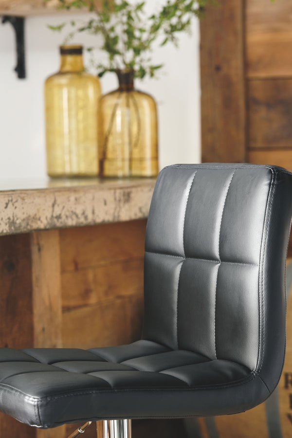 Bellatier - Black / Chrome Finish - Tall UPH Swivel Barstool(Set of 2)