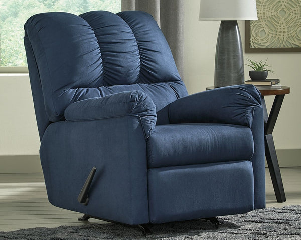  contemporary style. Comfy pillow top armrests