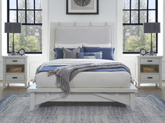 With a nod to early craftsman design and todayâ€™s popular farmhouse aesthetic, Americana Modern Bedroom is the essence of timeless authenticity. Adding easygoing beauty to bedrooms of any size, these fresh designs combine function and versatility with cl
