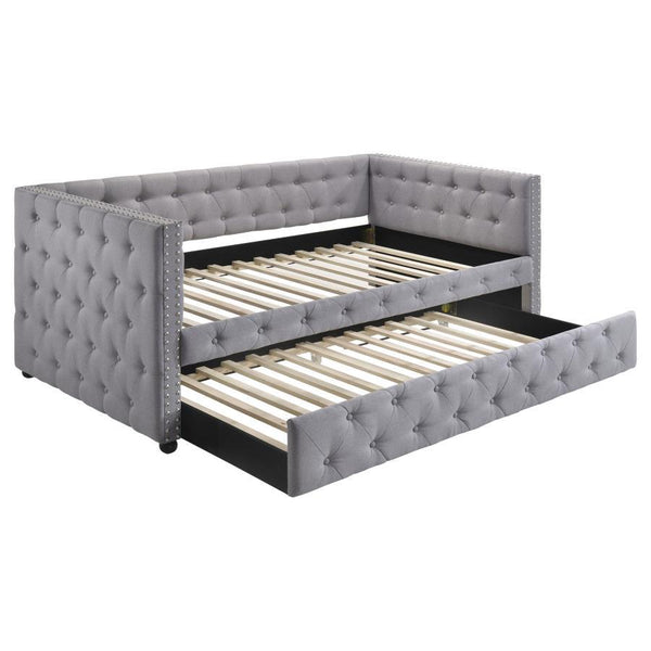 This bed-'s regal appearance belies its convenience and usefulness in hosting those extra house guests. The tufted surface pattern adds visual interest. The metallic-colored polyester finish makes this a design element you can place anywhere throughout th