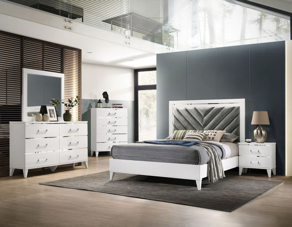 Chelsie - Mirror - White Finish
