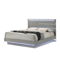 The Paradox Bed in Gray redefines contemporary elegance with its gleaming Gray gloss laminate finish that offers both a sleek look and practical benefits such as scratch and water resistance. This bed includes a headboard, footboard, side rails, and a bed