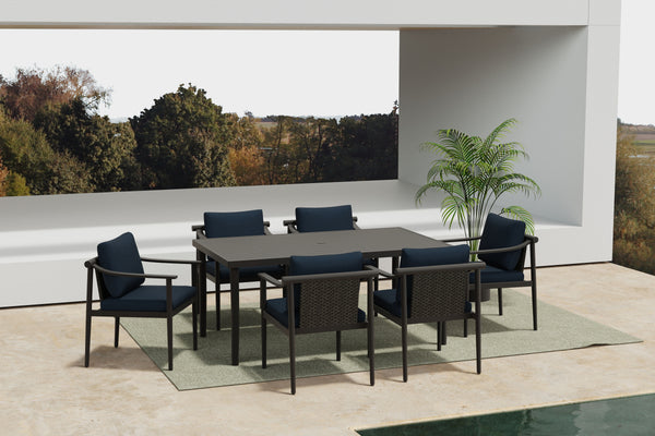  this set is design