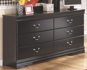 Huey Vineyard - Black - Dresser