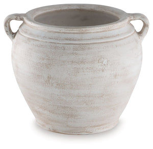  offering the look of the past with a modern feel. The vase-'s neutral tone makes it a go-to for all seasons