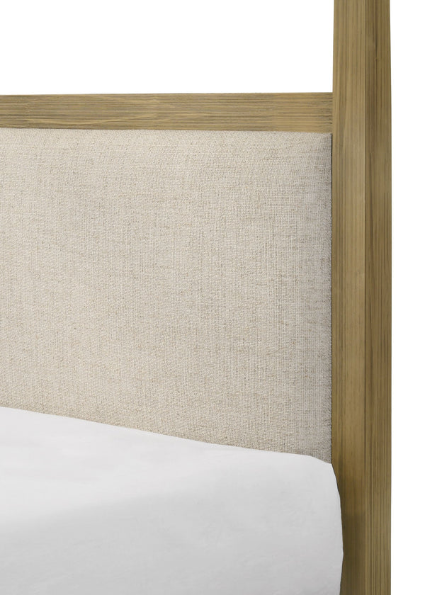  ideal for creating an inviting and warm atmosphere. The set features a stunning canopy bed as its centerpiece