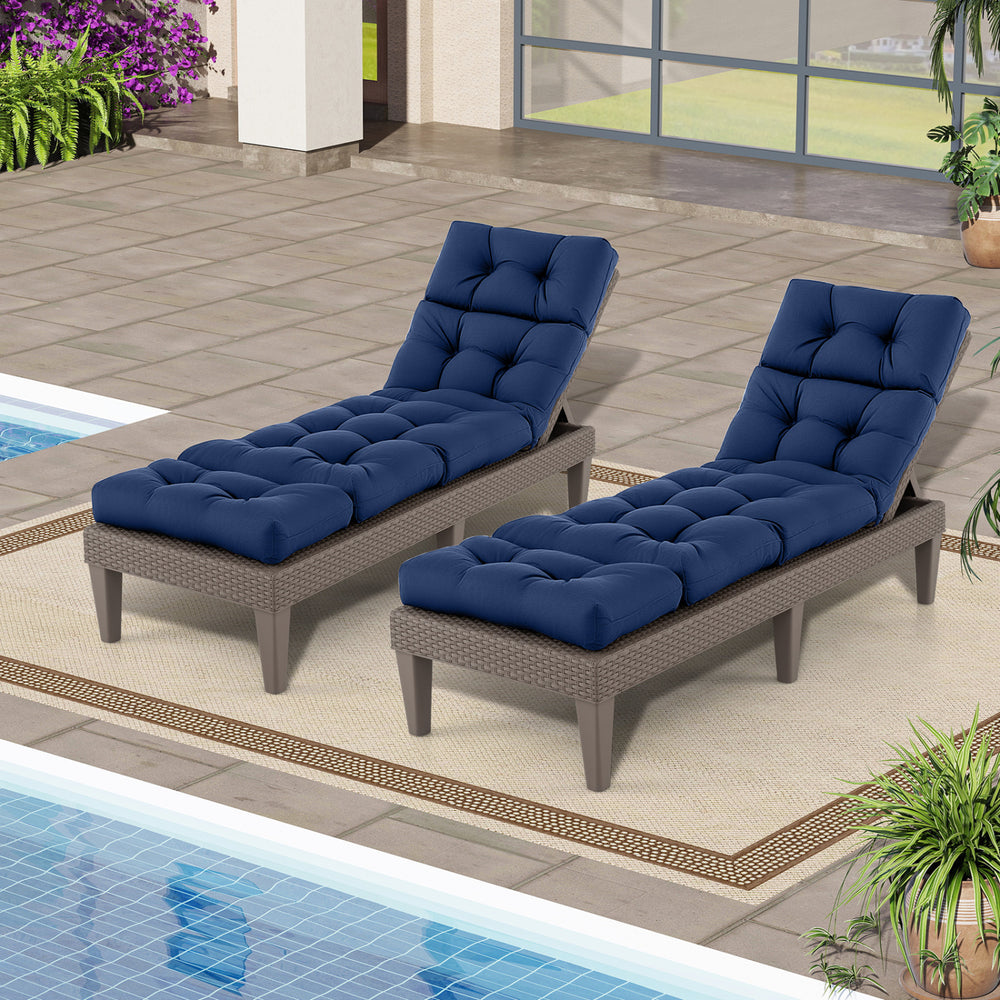 The cushion cover is wear-resistant with a long lifespan <br>The cushion cover is breathable and will not fade easily <br>Thickened cushion with high resilience cotton for optimal comfort <br>Equipped with 4 string ties to keep the cushion firmly attached