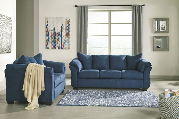  comfy pillow top armrests and an ultra-soft upholstery that holds up to everyday