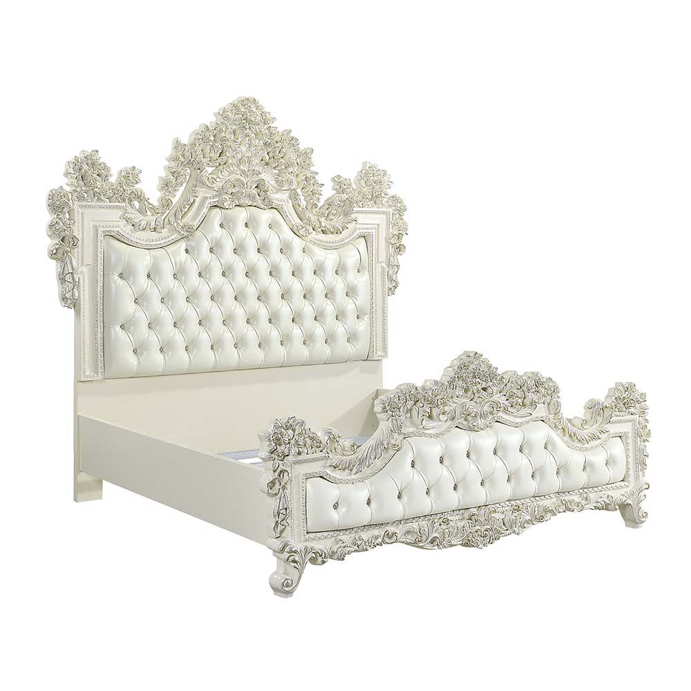 Bringing a modern approach to the classic ornate Rococo style, the Adara bed blends in contemporary touches with traditional design details. The PU adds a fresh approach to the intricately embellished bed. The antique white is embellished with light gold 