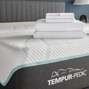 Cool, breathable, head-to-toe comfort. Made with natural TENCEL Lyocell fibers and cooling nylon technology, our knit Breeze° sheets are cool to the touch and perfect for hot sleepers, summer nights, warm climates, and anyone who wants to enjoy the benefi