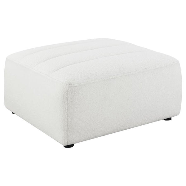 This ottoman provides additional seating and doubles as a versatile piece in your living room. Whether used as a footrest, extra seating, or even as a makeshift coffee table, it offers both practicality and modern style. The plush cushioning ensures comfo