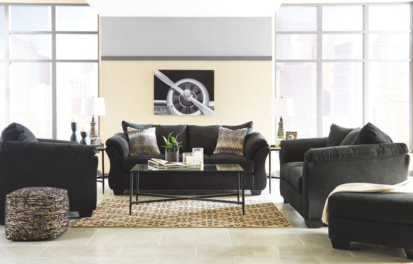 Talk about fine lines and great curves. Thatâ€™s the beauty of this living room setâ€”made to suit your appreciation for clean, contemporary style. <h4><b>Darcy - Black - Sofa</b></h4> <table width=-"100%-"><colgroup><col style=-"width: 30%