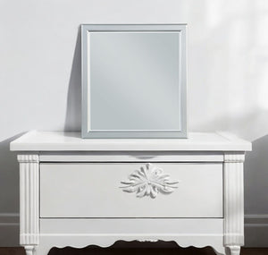 Louis Philippe - Mirror - Platinum