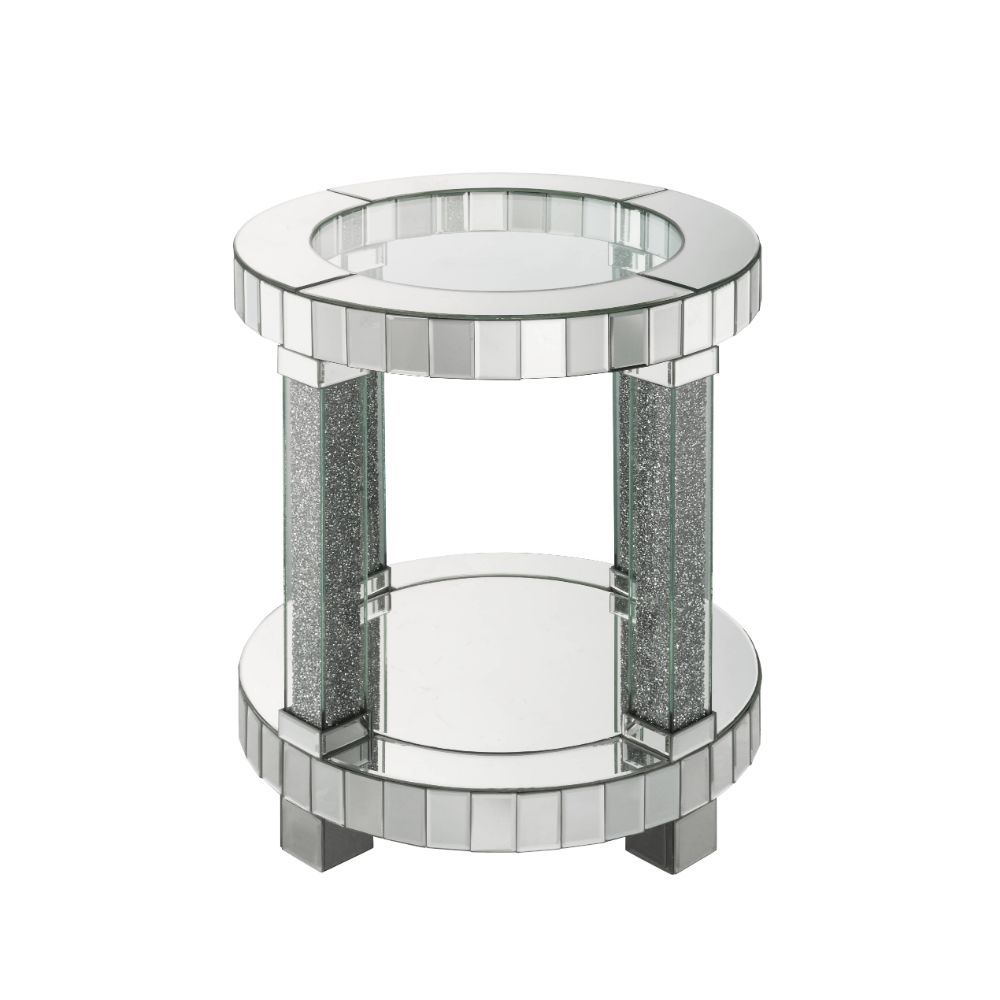 This Fafia end table is the perfect focal piece to any room. The clear glass top and beveled mirrored frame add an airy touch to your space. Drawing attention to the glittering faux gem legs. Giving your home an enchanting contemporary aesthetic. It perfe
